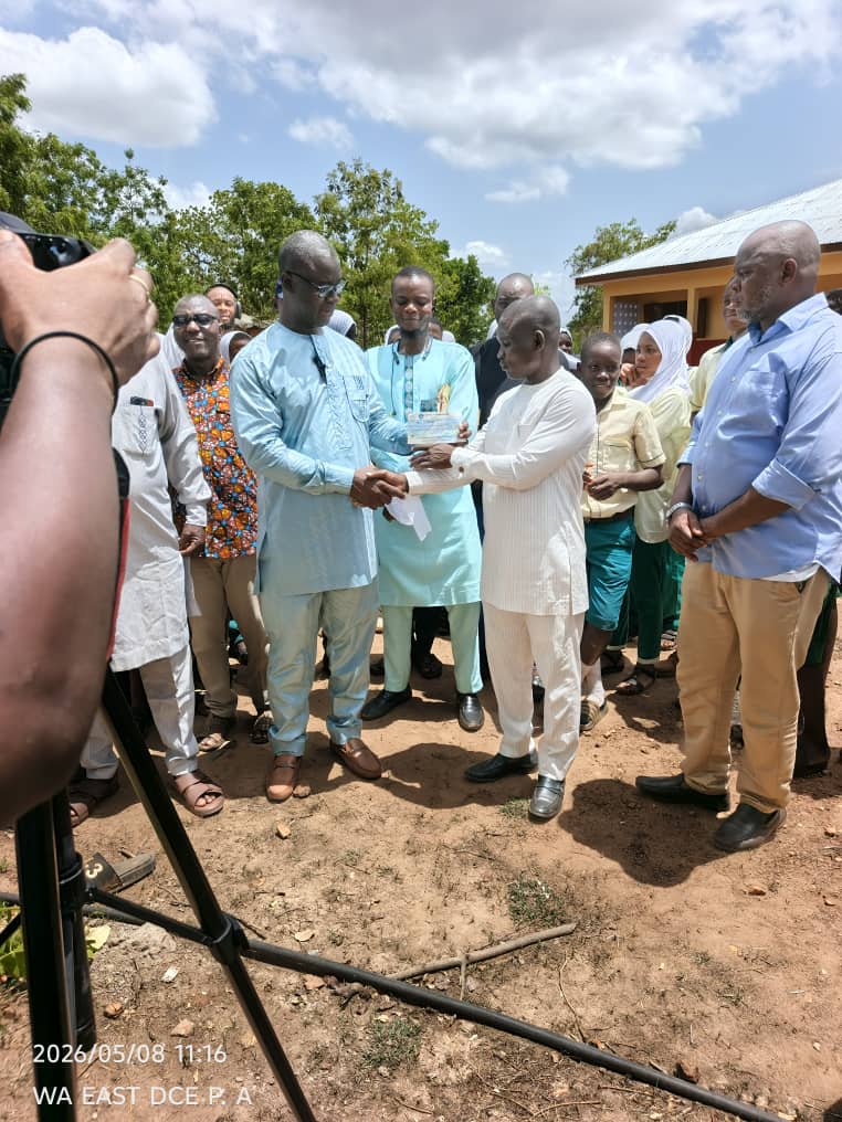 The Member of Parliament for Wa East,Hon.Dr.Godfred Seidu Jasaw, has donated an amount of GH₵75,000 from his share of the Common Fund to the Wa East District Assembly to support the fueling of grader machines and the opening of roads across the district.